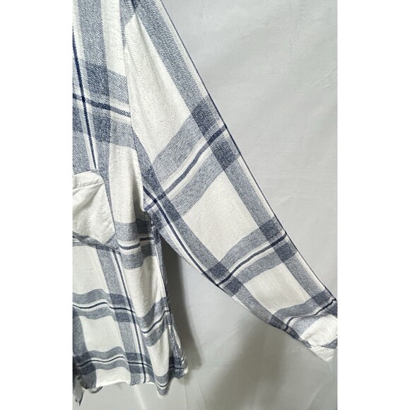 Rails Womens M Blue Checkered‎ Soft Long Sleeve Rayon Button Up Top - Picture 9 of 13